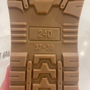 Brand new, never worn, in original package!